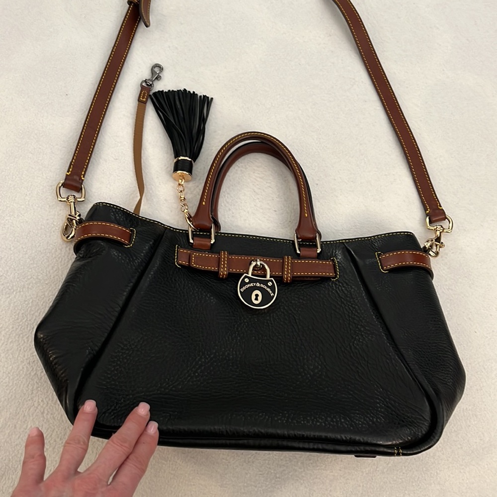 Dooney and Bourke Black Rich pebble leather crossbody bag